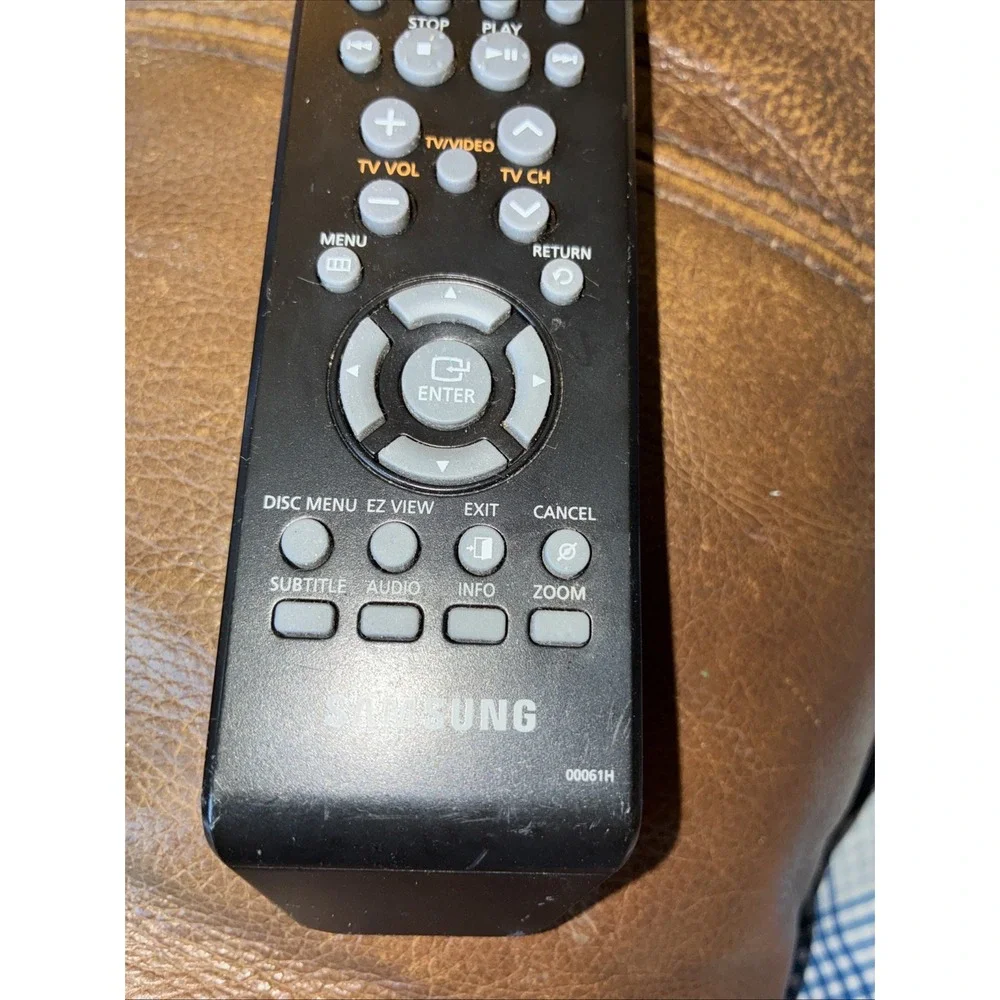 Genuine Samsung Remote Control 00061H DVD
